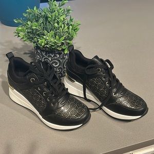 Aldo wedge sneakers, gold and black size 8.5